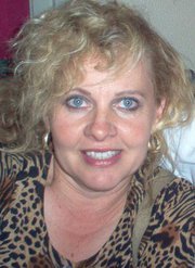 Adele Reynders