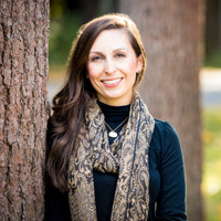 Stephanie Marie Seferian