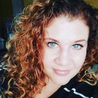Julie Dicaro profile picture