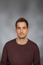 Τάσος Σκλάβος