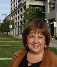 Lynda MacGibbon