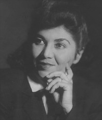 ژاله اصفهانی