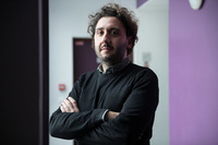 Nikos Smyrnaios