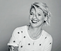 Sarah          Morgan