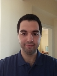 Δημήτρης Μαντζαβράκος