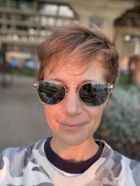 Liz     Parker profile picture
