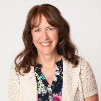 Kathleen    Lee