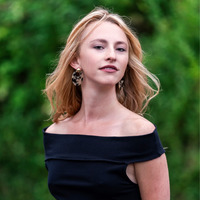 Viviene Noel