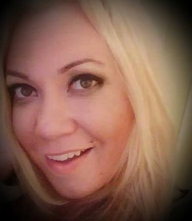 Rochelle Renee (Author of The Christmas Keys)