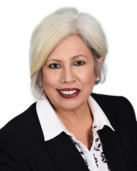Yvette De Luna, Esq.