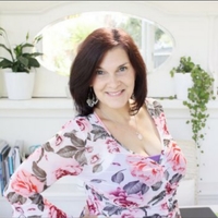 Mickey Martin - Michelle Weitering