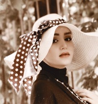 Niloofar Hosseinikhah