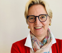 Martina Violetta Jung