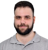 Nick  Nikolov