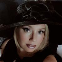 Jenna E. Faas
