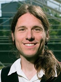 Clemens G. Arvay profile picture