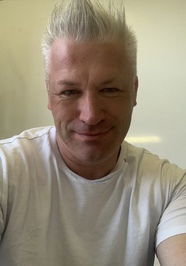 Stephen Renwick
