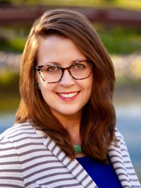 Angie Hockman profile picture