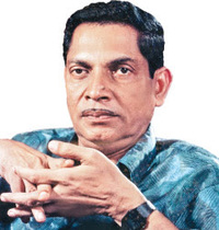 Ranjith Dharmakeerthi (Author of තරුණ රුව හා සිත්තම)