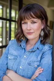 Caroline   Frost profile picture