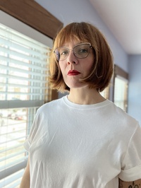 Lindsay Hunter profile picture