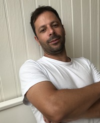 Andrew     Weiner profile picture