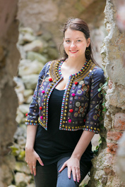 Katharina V. Haderer profile picture