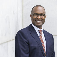 Kenneth  Carter