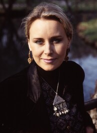 Olga Kharitidi Yahontova