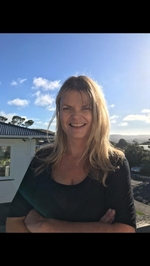 Holly James profile picture