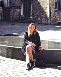 Искра Неделчева