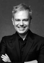 Richard                  Turner