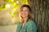 Nicola May profile picture
