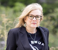Wendi Aarons profile picture