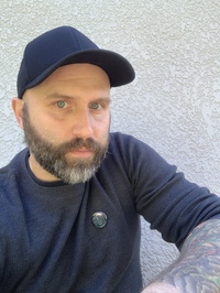 Andrew  Franks