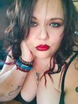 Lola Lawrence