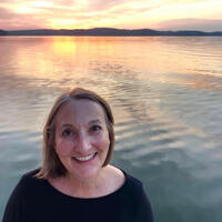 Jayne Moore Waldrop profile picture