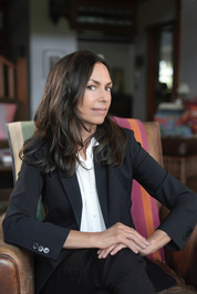 Susanna  Hoffs profile picture