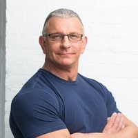 Robert   Irvine
