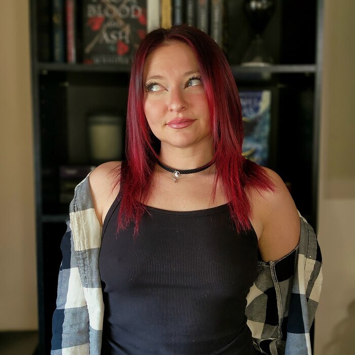 Wren Wylde (Author of My Vampire Valentines)