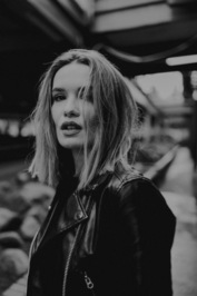 Elanor  Miller profile picture