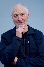 Michael        Stewart