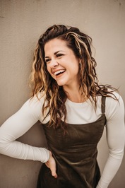 Beth Leipholtz