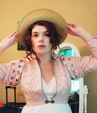 Molly MacKenzie profile picture