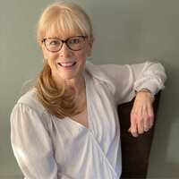 Fern E.M. Buszowski profile picture