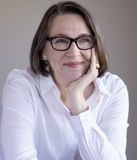 Lucinda Holdforth profile picture