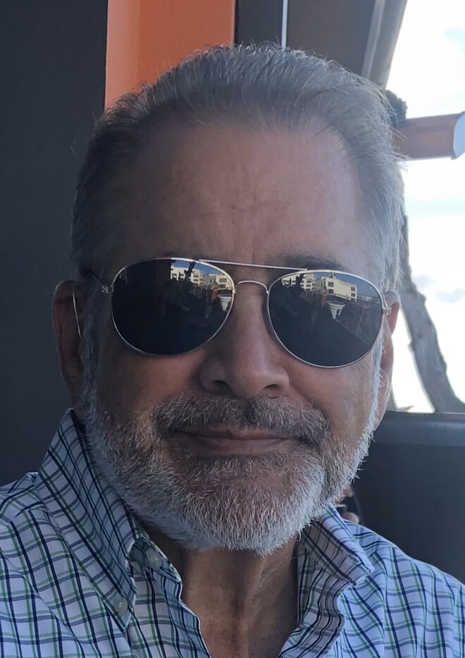 Frank Lazarus (Author of The Murder Gambit)