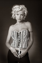 Nelly Arcan profile picture