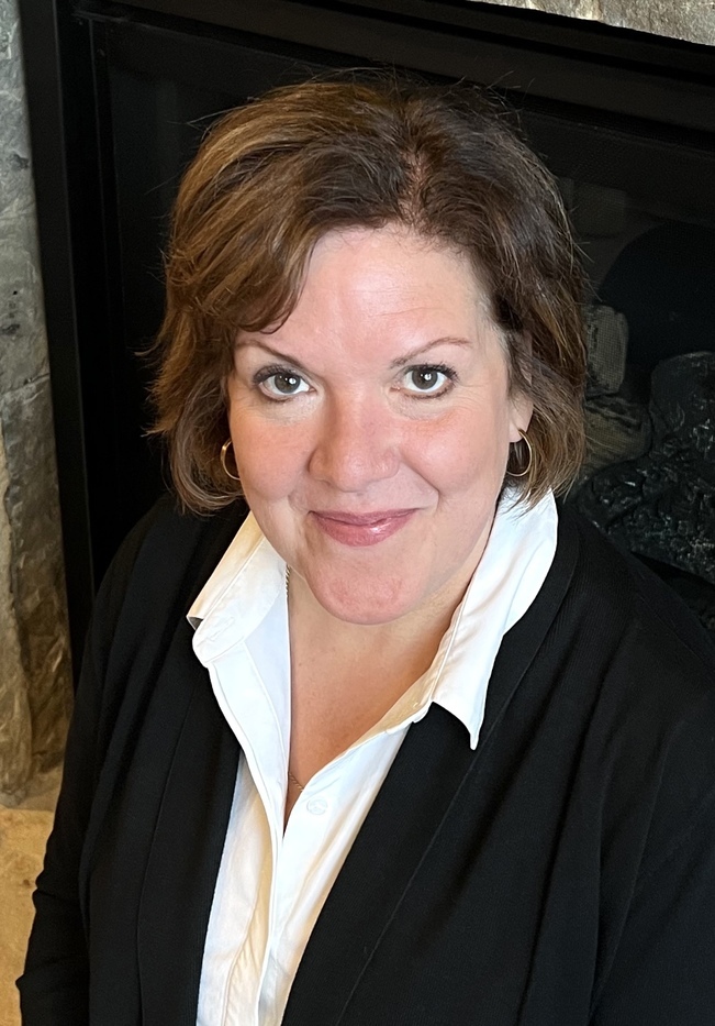 Jennifer Grant (Author of MOMumental)