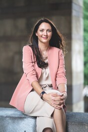 Костадина Костова
